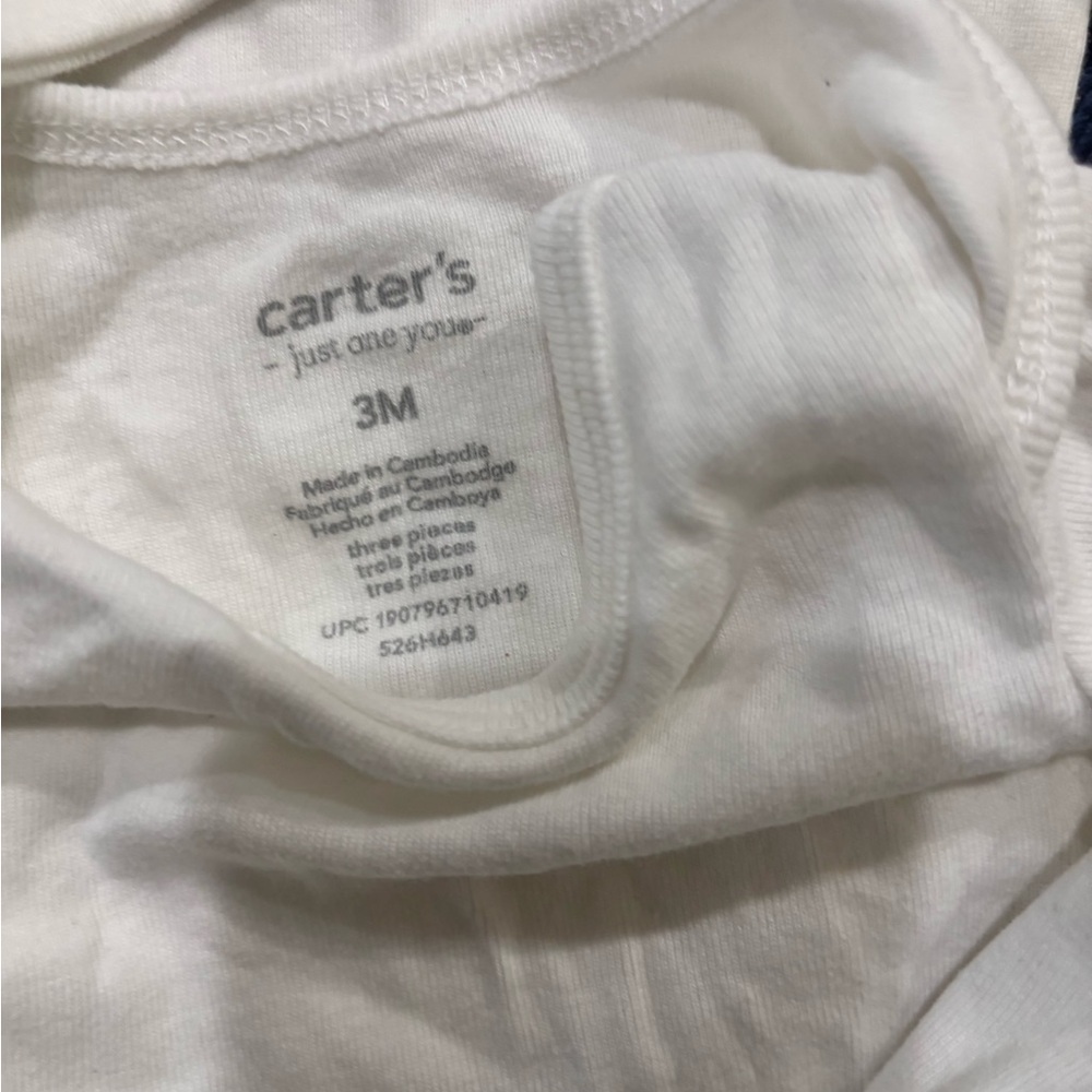 Carter's bundle - Picture 4 of 4